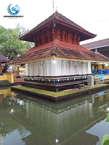 Thrichambaram Sree krishna Temple Pond